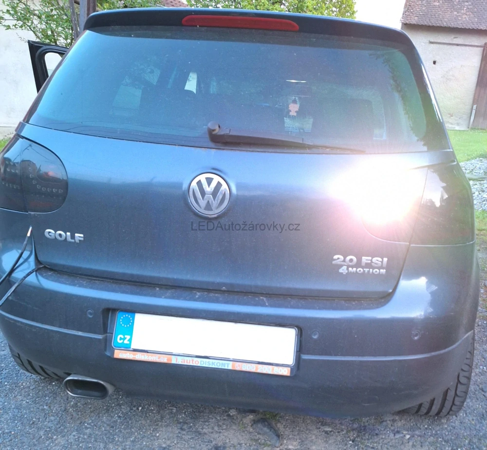 LED žárovky T15 W16W - 3x SCP 1445 12V 16W 500Lux bílá