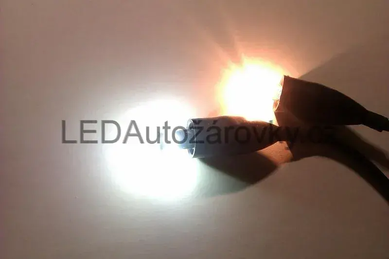 LED Autožárovky T10 W5W - 6x SMD 5730 12V 2W bílá